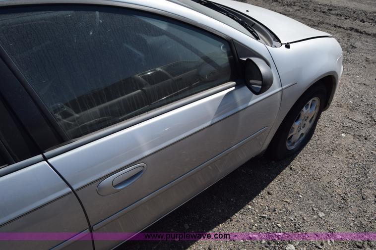 image for item K4388 2005 Dodge Neon