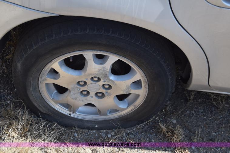 image for item K4388 2005 Dodge Neon