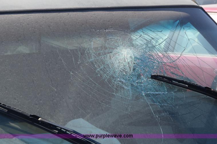 image for item K4391 1998 Dodge Ram 1500 pickup truck