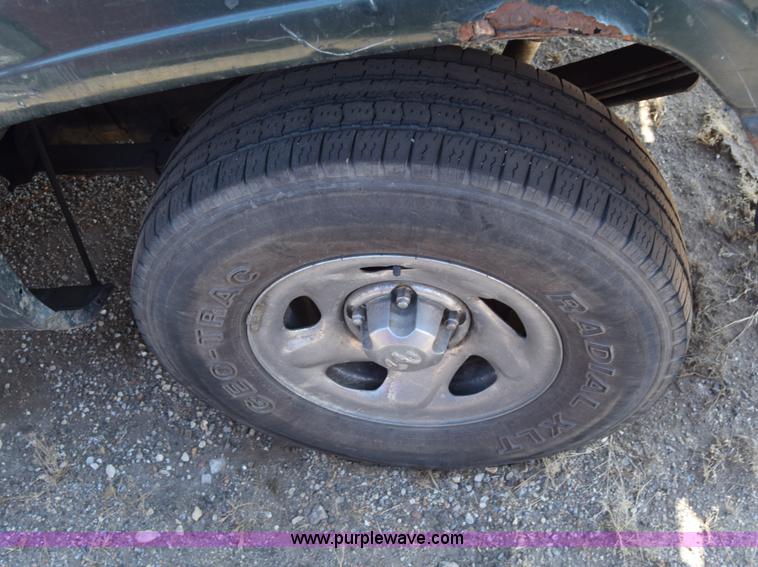 image for item K4391 1998 Dodge Ram 1500 pickup truck