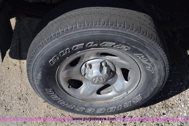 image for item K4391 1998 Dodge Ram 1500 pickup truck