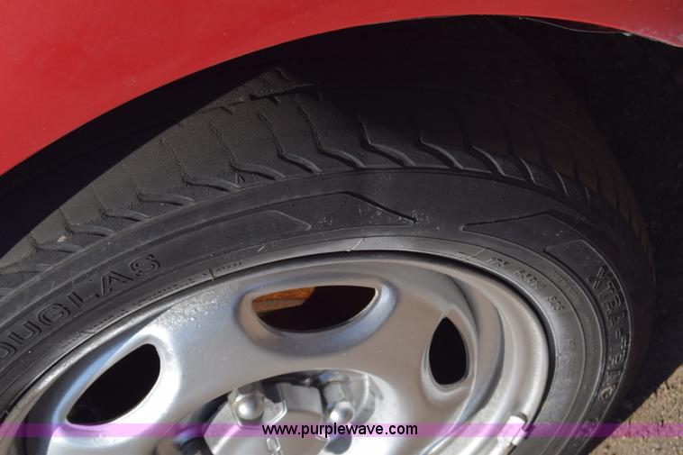 image for item K4392 1995 Geo Prizm