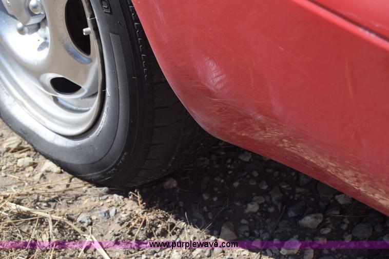 image for item K4392 1995 Geo Prizm