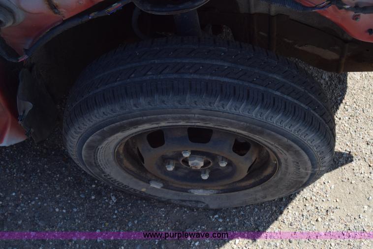 image for item K4393 1994 Geo Metro