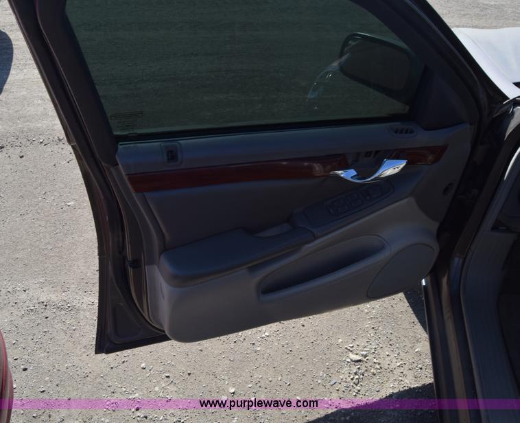 image for item K4394 2000 Cadillac DeVille