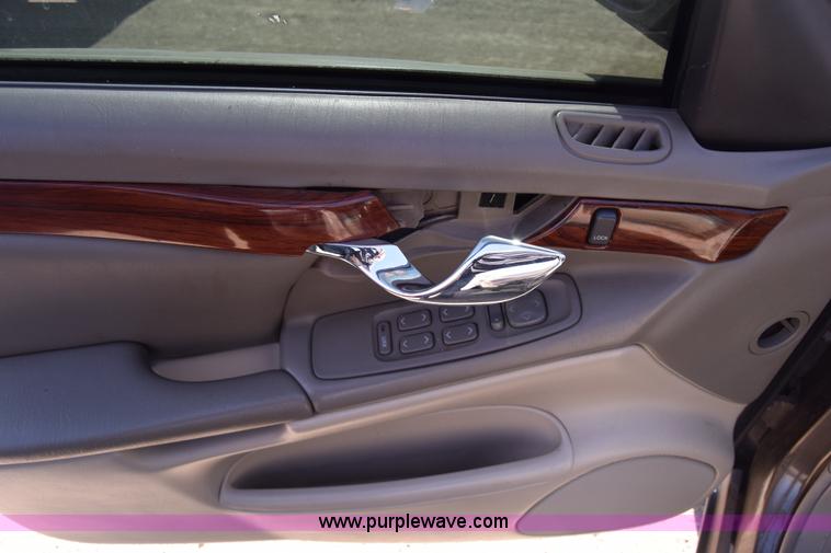 image for item K4394 2000 Cadillac DeVille