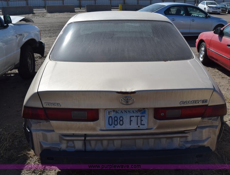 image for item K4395 1998 Toyota Camry