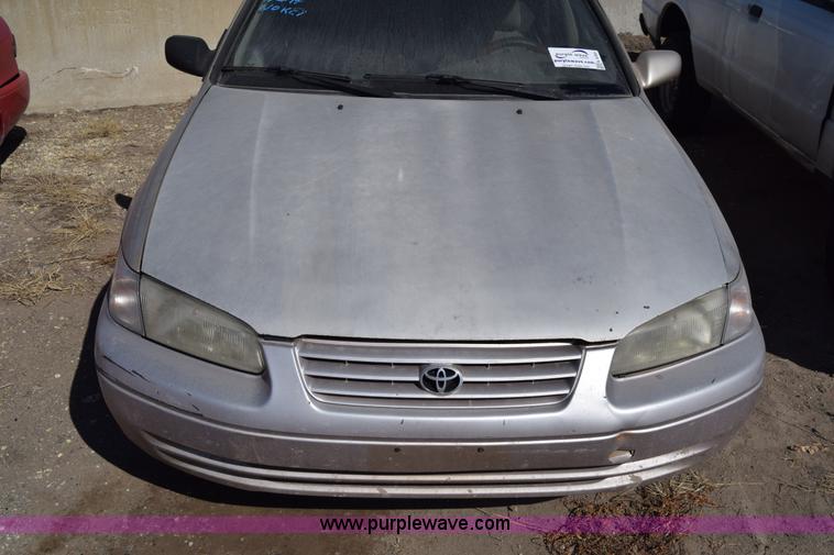 image for item K4395 1998 Toyota Camry