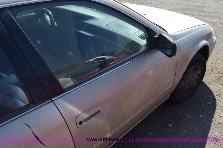 image for item K4395 1998 Toyota Camry