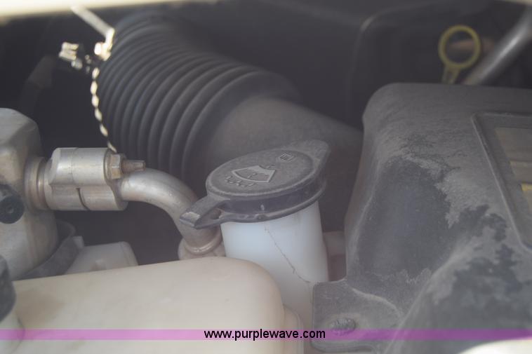 image for item K4396 2005 GMC Envoy SUV