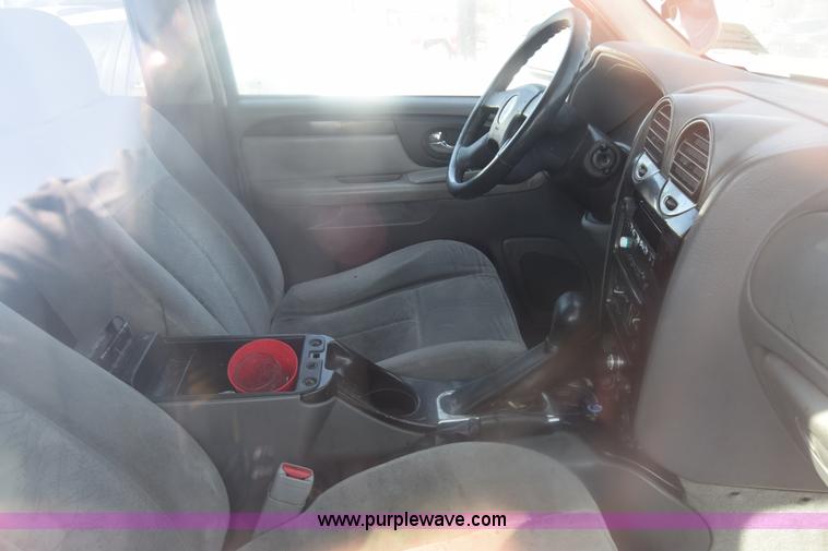 image for item K4396 2005 GMC Envoy SUV