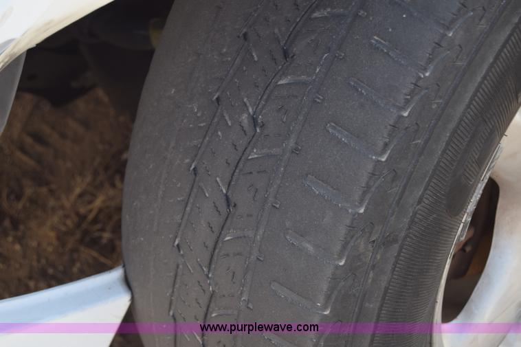 image for item K4396 2005 GMC Envoy SUV