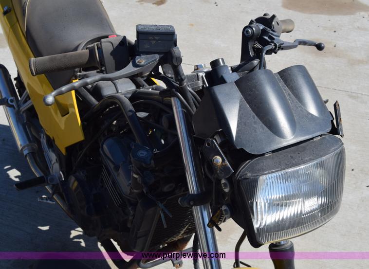 image for item K4398 2002 Kawasaki Ninja