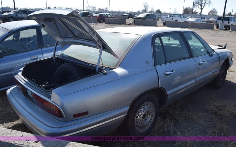 image for item K4399 1995 Buick Park Avenue