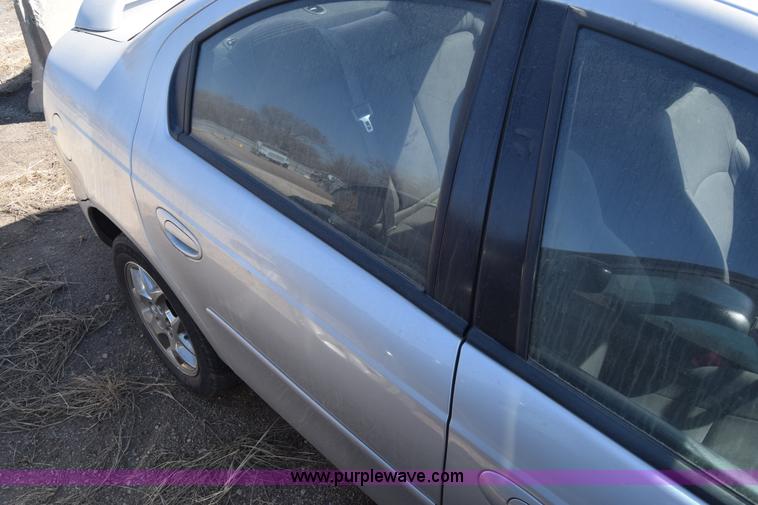 image for item K4401 2003 Dodge Neon