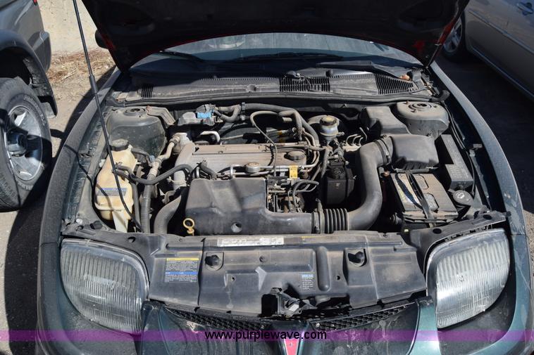 image for item K4402 2002 Pontiac Sunfire