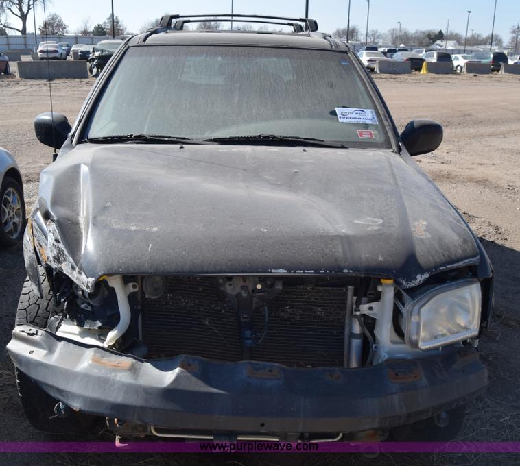 image for item K4403 2001 Nissan Pathfinder SUV