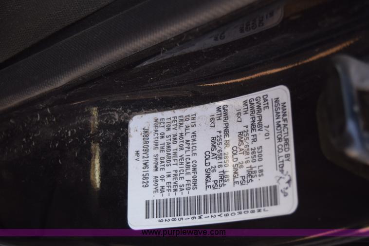 image for item K4403 2001 Nissan Pathfinder SUV