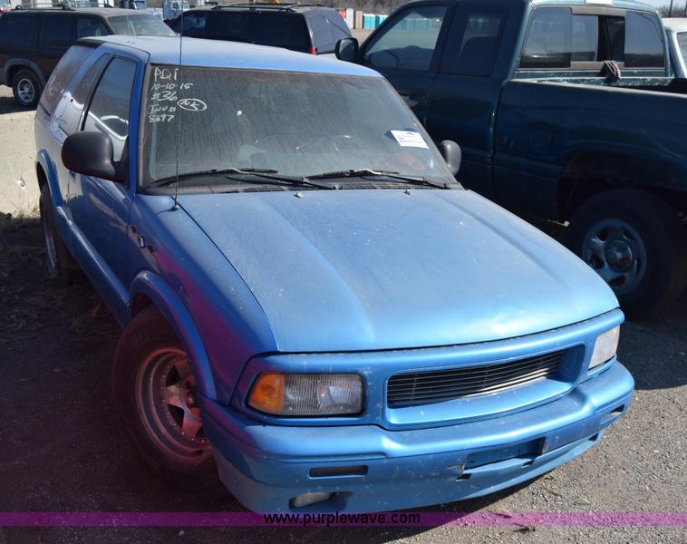 image for item K4404 1995 GMC Jimmy SUV