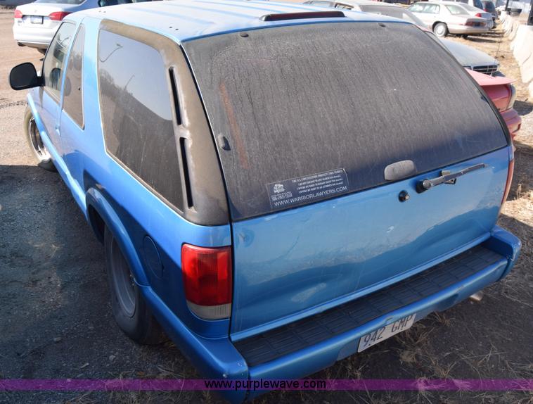 image for item K4404 1995 GMC Jimmy SUV