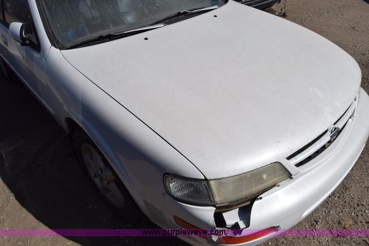 image for item K4839 1997 Nissan Maxima