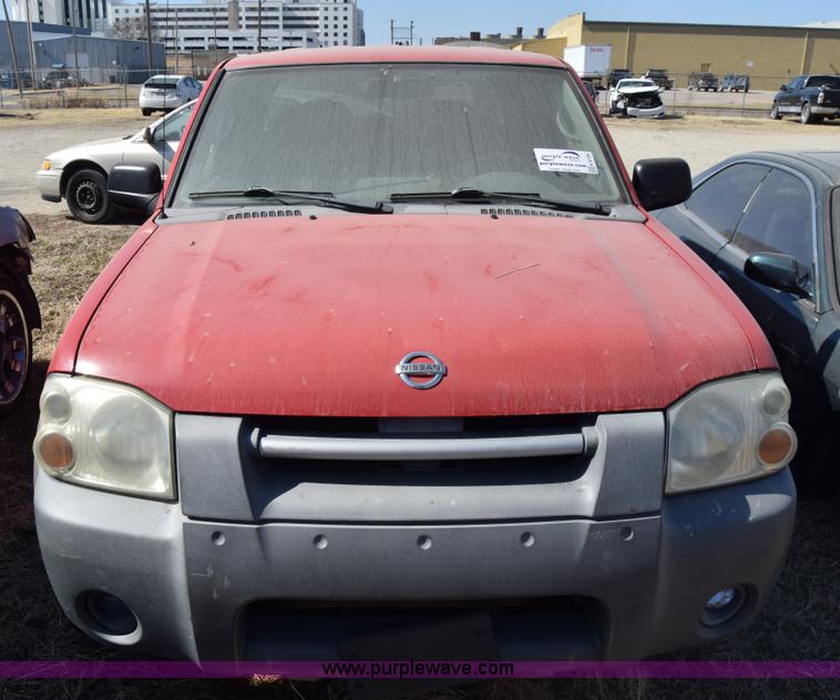 image for item K8278 2002 Nissan Frontier pickup