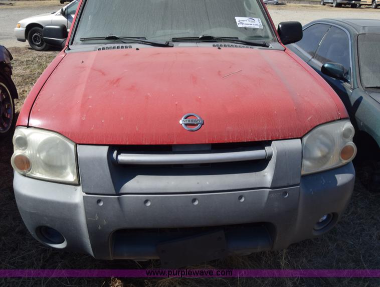 image for item K8278 2002 Nissan Frontier pickup