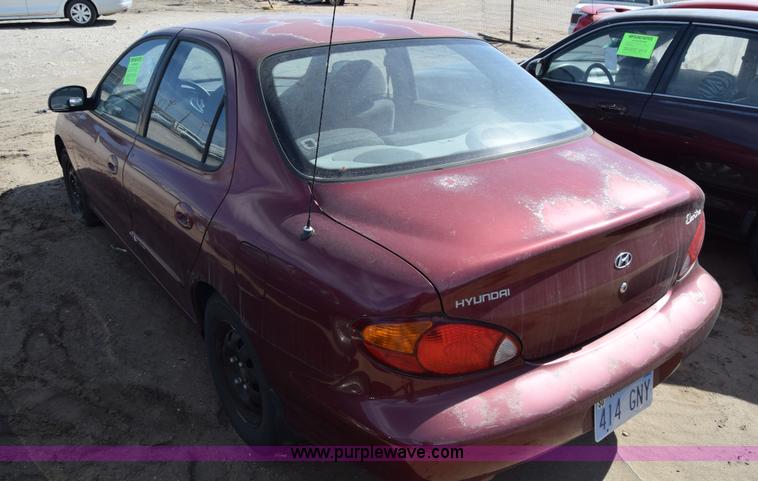 image for item K8715 1999 Hyundai Elantra