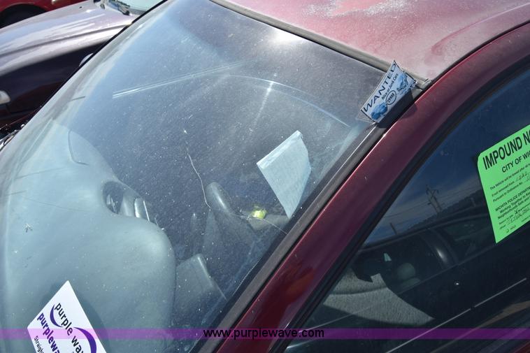 image for item K8715 1999 Hyundai Elantra