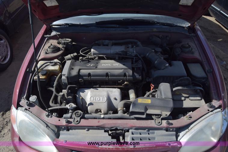 image for item K8715 1999 Hyundai Elantra