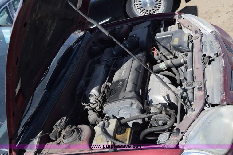 image for item K8715 1999 Hyundai Elantra