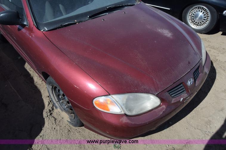 image for item K8715 1999 Hyundai Elantra
