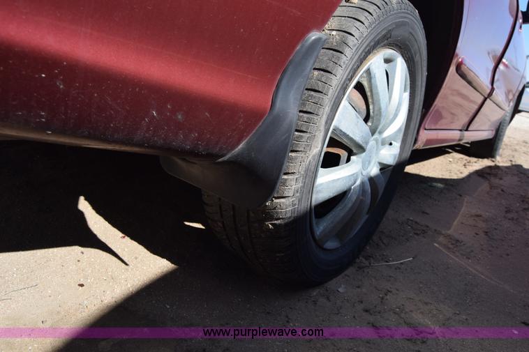 image for item K8715 1999 Hyundai Elantra