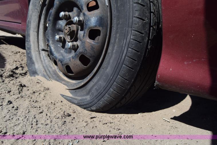 image for item K8715 1999 Hyundai Elantra