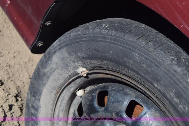 image for item K8715 1999 Hyundai Elantra