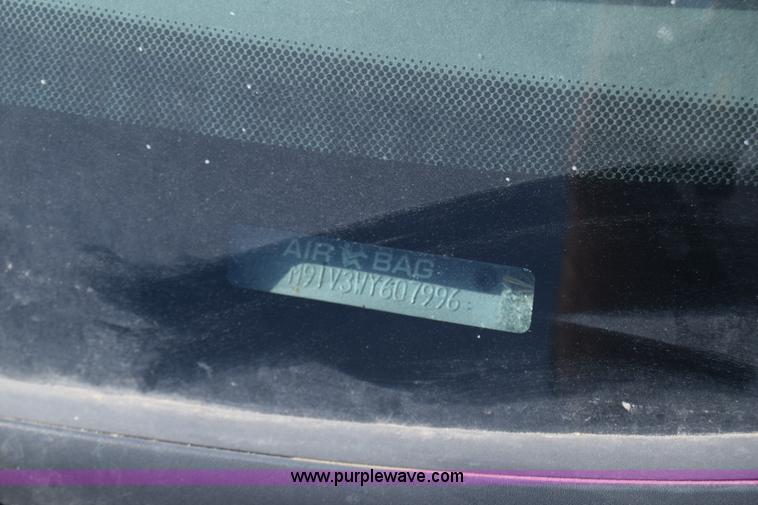 image for item K8716 1998 Lincoln Mark VIII