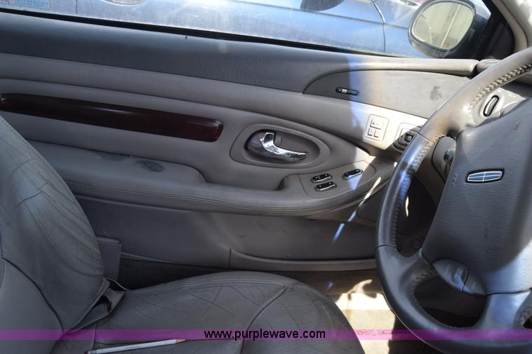 image for item K8716 1998 Lincoln Mark VIII