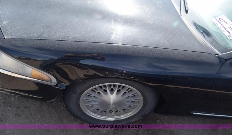 image for item K8716 1998 Lincoln Mark VIII