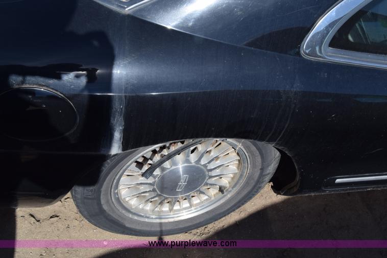 image for item K8716 1998 Lincoln Mark VIII