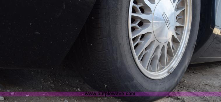 image for item K8716 1998 Lincoln Mark VIII