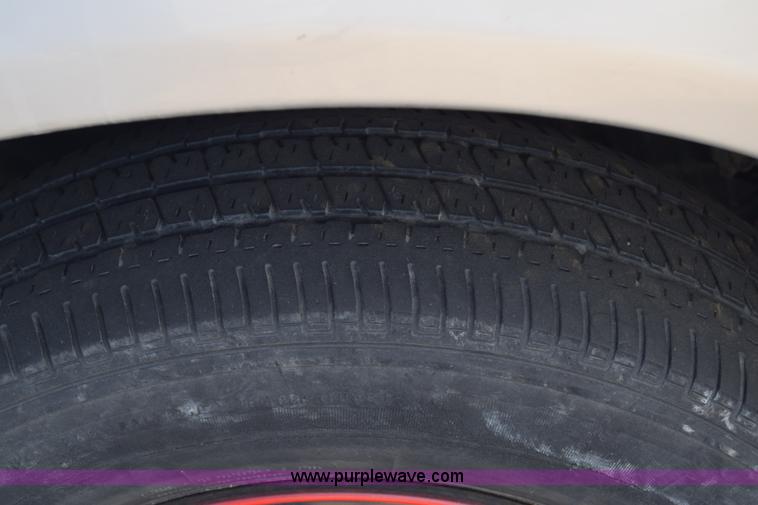 image for item K8717 2003 Dodge Neon