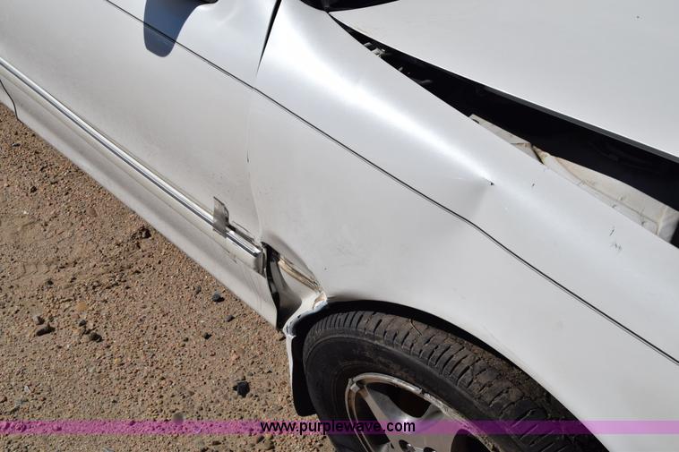 image for item K8718 1999 Toyota Avalon