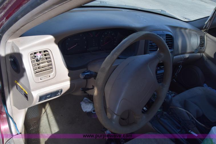 image for item K8719 2001 Kia Optima