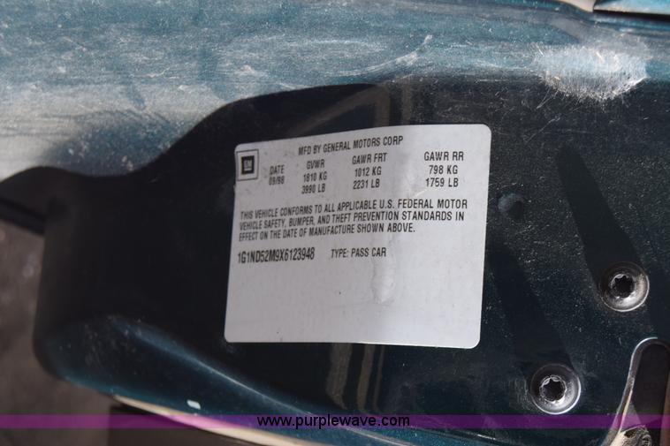 image for item K8720 1999 Chevrolet Malibu