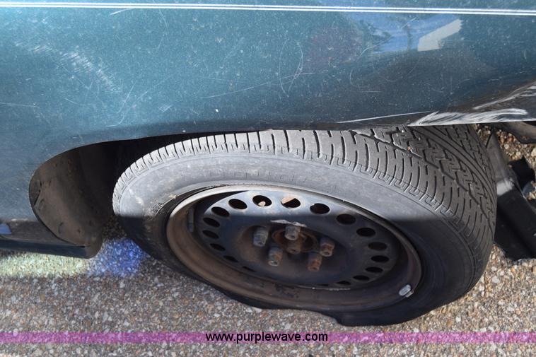 image for item K8720 1999 Chevrolet Malibu