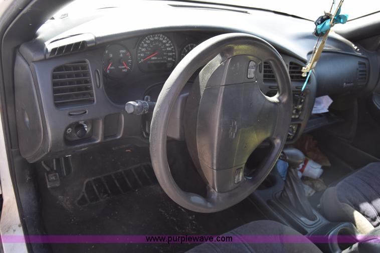 image for item K8723 2005 Chevrolet Monte Carlo