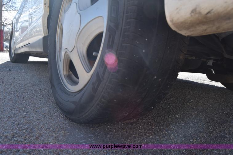 image for item K8723 2005 Chevrolet Monte Carlo