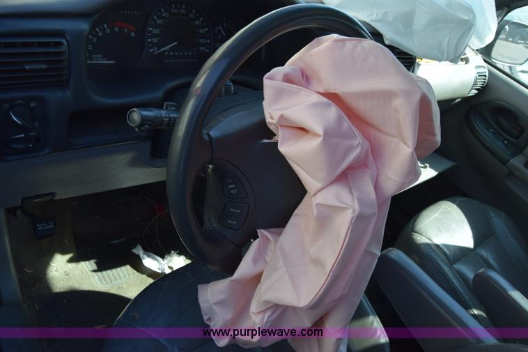 image for item K8729 1999 Oldsmobile Silhouette