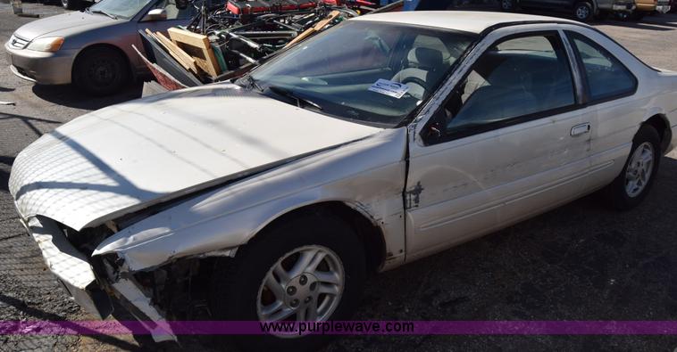 image for item K8730 1997 Ford Thunderbird