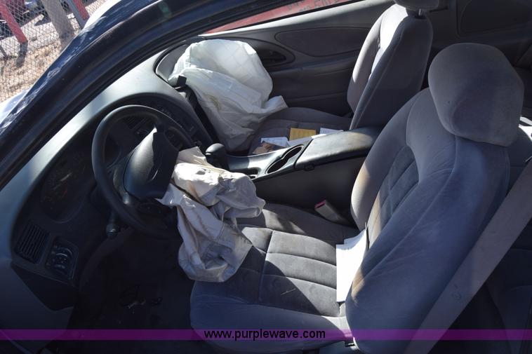 image for item K8730 1997 Ford Thunderbird